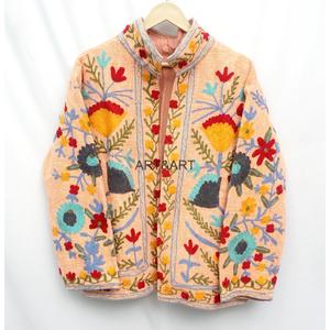 Chaqueta TNT para mujer, hecha a mano, bordada a mano, transpirable, con diseño floral, de punto, de algodón, con cuello en V, manga larga, para invierno. - Product Image 1