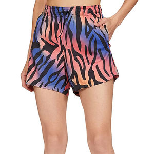 Nouveaux shorts confortables pour femmes, vêtements de mode, fournisseur direct d'usine, vêtements décontractés, shorts pour femmes en couleur unie - Product Image 1