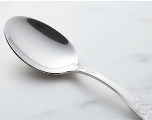 Cuillères à thé classiques en acier inoxydable avec manches ornées, finition miroir, compatibles lave-vaisselle, manche long, lot de 6 - Product Image 5