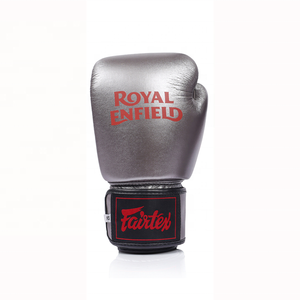 Guantes Fairtex x Royal Enfield Edición Limitada, Guantes de Boxeo de Entrenamiento de Piel Auténtica - Plateados - Product Image 6
