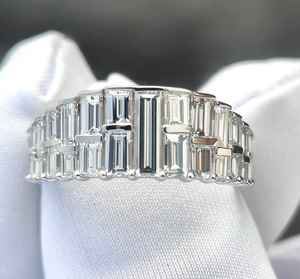 Anillo de media eternidad con diamantes de moissanita de corte baguette de primera calidad para unisex, plata fina 925 original, regalo sorpresa para novia - Product Image 1