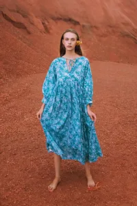 Robe longue en coton à imprimé floral pour femme, style bohème, coupe ample, col en V, à nouer, manches longues, robe décontractée - Product Image 2