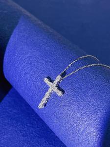 จี้เพชรรูปไข่ทรงสวยหรู  เพาะเลี้ยงในห้องปฏิบัติการ สี DEF ความสะอาด VVS VS รับรองโดย IGI เครื่องประดับคุณภาพสูงที่ยั่งยืน เป็นของขวัญสุดพิเศษ - Product Image 5