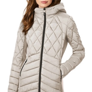 Ventes en gros 2024 Manteaux et vestes d'hiver pour femmes à capuche longs imperméables en coton matelassé tendance décontracté - Product Image 2