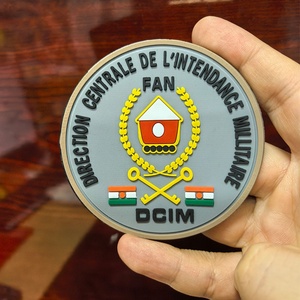 Patch de club de tir personnalisé en PVC, caoutchouc et silicone, patch en caoutchouc 3D avec support auto-agrippant - Product Image 5