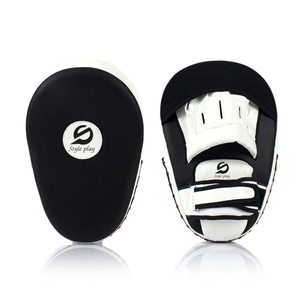 Guantes de Entrenamiento de Piel de Alta Calidad con Nuevo Diseño, Guantes de Kickboxing Profesionales - Product Image 3