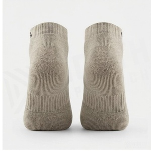 Chaussettes de course respirantes et légères North Approach pour adultes, couleur unie, design tricoté, idéales pour l'été - Product Image 2