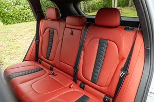 รถยนต์มือสองสภาพดี ไมล์น้อย ปี 2024 BMW X5 M Competition SUV พร้อมส่ง - Product Image 3