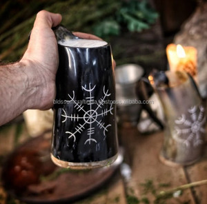 Mug en corne de buffle de qualité supérieure, fait main, rustique, matériau authentique, texture unique, artisanat traditionnel élégant, pièce décorative - Product Image 3