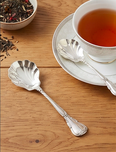 Cuillère vintage en argent plaqué avec manche long, finition miroir, design durable pour mariage et usage de table - Product Image 3