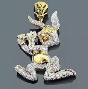 Colgante de conejo estilo Hip Hop con incrustaciones de Moissanita y circonita, de plata 925, con diseño de conejo en pose de carrera, unisex - Product Image 2