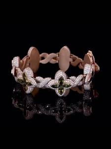 Pulsera de cristal con diseño de flor de diamante VVS totalmente engastada, con pavé, joyería de lujo para mujer, diseño de cadena para fiesta - Product Image 3