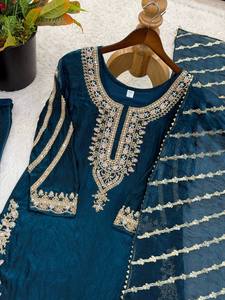 Nouvelle tenue de mariage pour femmes, robe Sharara en soie avec broderies et perles lourdes - Product Image 6