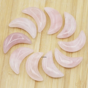 Pierre de méditation en quartz rose de qualité supérieure, en forme de lune, faite à la main, thème patriotisme, magnifique, provenant de F S - Product Image 1
