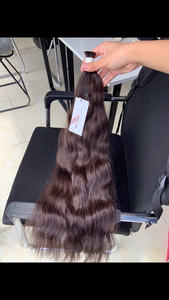 Vente en gros d'extensions de cheveux humains vierges vietnamiens 100% soyeux et droits non transformés approvisionnement en vrac de style vague naturelle brute de la NASA - Product Image 3