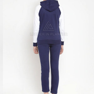 ชุดวอร์มผู้หญิงดีไซน์เฉพาะตัว ผ้าฝ้าย 100% รับสกรีนโลโก้ ระบายอากาศได้ดี เป็นมิตรต่อสิ่งแวดล้อม ขายส่ง - Product Image 4