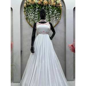 Robe de soirée de créateur et Dupatta avec fil et séquence pour robes de bal - Product Image 3