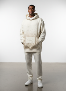 เสื้อฮู้ดดี้ทรงบ็อกซี่ประดับคริสตัลแบบกำหนดเองสำหรับผู้ชาย ผ้าเฟรนช์เทอร์รี่ 500gsm สตรีทแวร์ทรงโอเวอร์ไซส์ ล้างสีแบบแอซิด หนัก ทนทาน สวมหัว แบบ ODM - Product Image 5