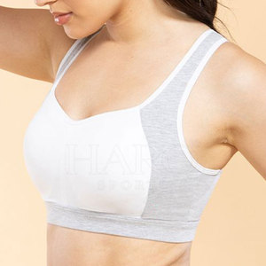 Comfortable And Supportive Fitness <b>Bra</b> With Adjustable <b>Straps</b> Made From Soft Quick Dry Fabric Suitable For Workouts - Product Image 2