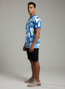 Maillot de sport personnalisé pour homme à manches courtes 100 % polyester avec blocs de couleur et passepoil, sublimation, séchage rapide, maille, col rond, vente en gros - Product Image 3