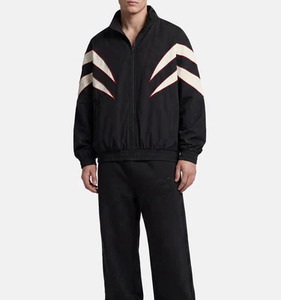 Wholesale <b>Lightweight</b> Nylon Sports Colorblock Windbreaker <b>Jacket</b> Solid Pattern Sports Nylon Windbreaker <b>Jacket</b> - Product Image 1