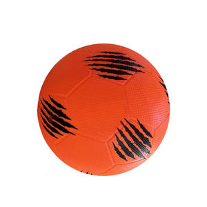Balón de fútbol pakistaní de alta calidad y rendimiento duradero, la mejor calidad, tamaño 5, balón de fútbol profesional tamaño 5. - Product Image 2