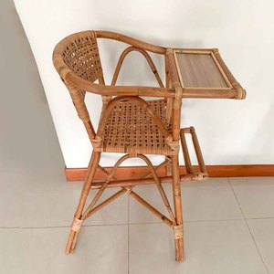 Chaise haute en rotin premium pour bébé, faite à la main, prix usine, vente en gros - Product Image 3