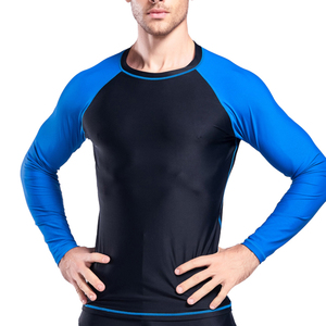 Service OEM personnalisable, nouvelle arrivée, anti-bactérien, nouvelle mode tendance, respirant, séchage rapide, rashguard de compression. - Product Image 2