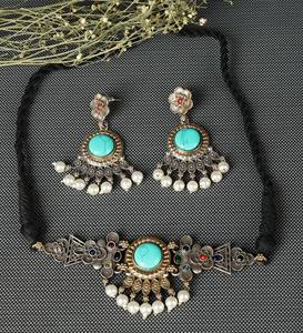 Parure de mariée bicolore turquoise avec collier ras-du-cou, collier à pendentif perle et boucles d'oreilles, style bohème, finition or antique, pour mariage, fiançailles, fête et anniversaire - Product Image 2