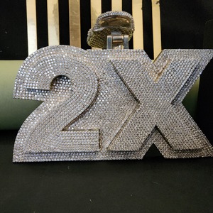 Pendentif Hip Hop de Luxe avec Diamant de Laboratoire 15 carats en Laiton et Acier Inoxydable pour Toutes les Occasions et Cadeaux Unisexe - Product Image 4