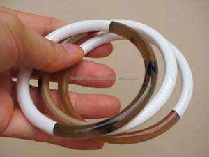 Bracelet manchette en corne de buffle à la mode Design unique de haute qualité pour femmes et filles parfait pour les fêtes par Falak World Export - Product Image 2