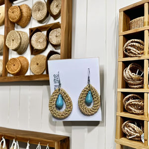 Été Nouveau Design Classique Folk Art Bois Paille Tresse Goutte Géométrique Boucles d'Oreilles Vacances Mariage Style Rural Osier Artisanat - Product Image 1