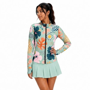 Ensemble de vêtements de tennis personnalisés pour femmes, uniforme sportif respirant avec impression par sublimation pour le marché des sports professionnels - Product Image 5