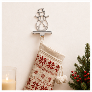 Soporte de Navidad para Calcetines con Diseño de Muñeco de Nieve de Aluminio Plateado, Duradero, con Peso, para Chimenea, Decoración Navideña - Product Image 2