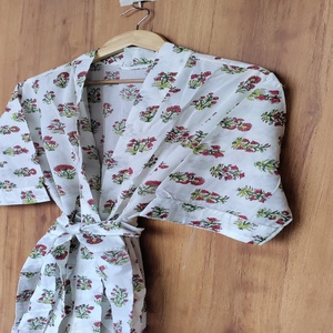 Robe kimono en coton bleu de qualité supérieure, grande taille, imprimé floral fait main, vêtements de détente, prix de gros disponible - Product Image 6