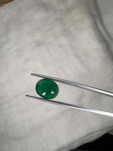 Émeraude naturelle de Zambie de 3,80 carats, taille ovale, pierre précieuse verte, émeraude de qualité supérieure pour la joaillerie fine, fournisseur en gros - Product Image 2