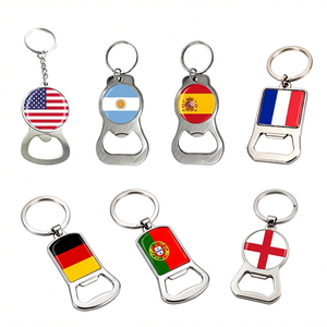 Accessoires pour supporters de la Coupe du Monde de football 2026 : Décapsuleur drapeau avec logo, porte-clés de football, vente en gros, personnalisable - Product Image 1