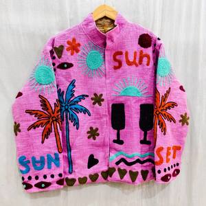 Sac fourre-tout de voyage matelassé à la main, multi-patchwork, le plus vendu, magnifique sac de shopping pour femme en tissu de coton fait main Kantha avec fermeture éclair pour la plage - Product Image 1