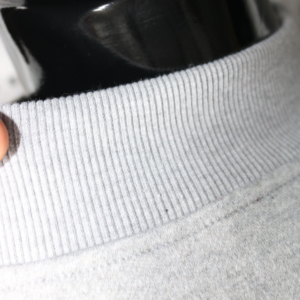 เสื้อสเวตเชิ้ตคอเต่าสีเทาเฮเธอร์ FALCONS ปักลายสีส้ม 100% คอเสื้อกว้าง ยี่ห้อ CLUSH INDUSTRIES - Product Image 4