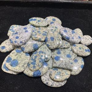 Oferta Especial: Gemas Aamna Creations, Piedra Preciosa Natural de Primera Calidad, Corte Ovalado, Jaspe K2 con Puntos Blancos y Azules, Certificada por Terceros - Product Image 1