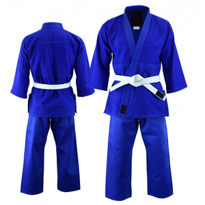 Uniforme de Karate de Alto Rendimiento con Paneles Reforzados, Material Ligero 100% Algodón, Duradero y con Flexibilidad para el Movimiento - Product Image 4