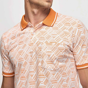 Polo pour homme en polyester 100 % premium, personnalisable par sublimation, fabriqué par un fabricant sur mesure pour une vente en gros mondiale. - Product Image 2