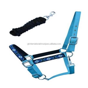 Vente en gros de licous de cheval personnalisés de haute qualité licou pratique pour chevaux collier de tête équine 100% sangle en nylon licou durable - Product Image 6