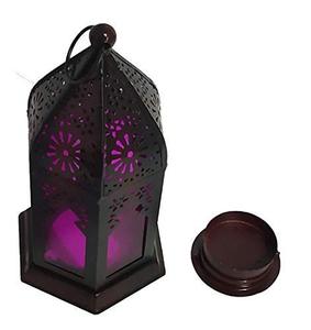 Las linternas metálicas son piezas decorativas versátiles adecuadas para uso en interiores y exteriores, con diseños que van desde el estilo marroquí intrincado hasta el más sencillo. - Product Image 1