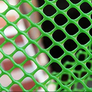 Malla Antipájaros para Árboles, Malla Protectora para Jardín, Malla de PVC Virgen HDPE, 1.2 m de Altura x 4.5 m de Longitud, Verde, 800 GSM, 1 Cortador y 100 PVC - Product Image 3