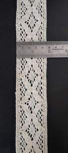 Encaje Crosiya de calidad de exportación disponible en múltiples colores y anchos personalizados, producto de lujo. - Product Image 4