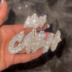 Pendentif Moissanite Personnalisé, Chaîne en Argent avec Lettres VVS Moissanite, Pendentif Icedout Personnalisé, Passe le Testeur de Diamant - Product Image 1