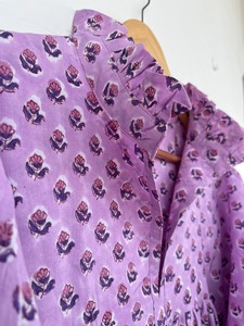Vestido Maxi Morado Floral de Manga Larga para Mujer, Holgado, Ligero, de Verano, de Algodón Puro, con Fruncido, para Uso Diario - Product Image 4