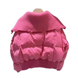 Chaqueta acolchada personalizada al por mayor, chaqueta transpirable de invierno a la moda, fabricante impermeable, chaqueta con cremallera para mujer OEM - Product Image 3