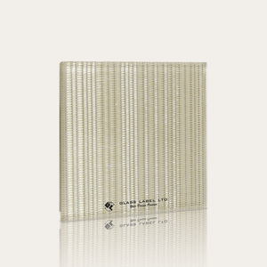 Paneles de vidrio personalizados para paredes Texto estriado grabado al ácido Esculturas interiores de colores arenadas Uso del diseñador - Product Image 4